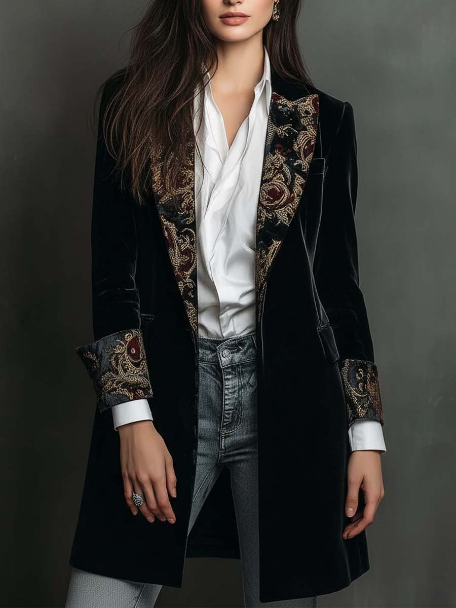 Bianca Blazer Negro Entallado con Estampado Barroco
