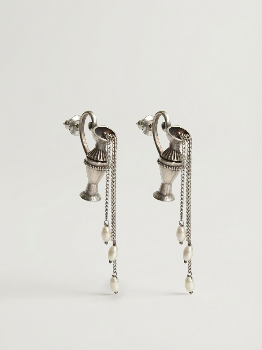 Pendientes Moti