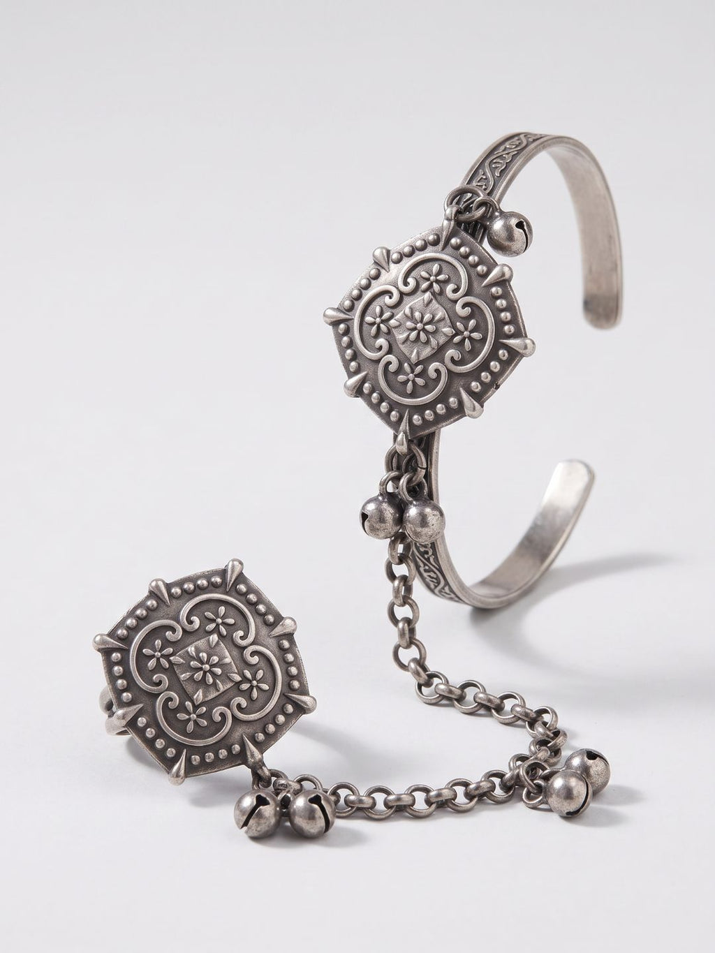 Pulsera anillo Saaj