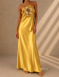Solenne Vestido Maxi Satinado con Flor Halter