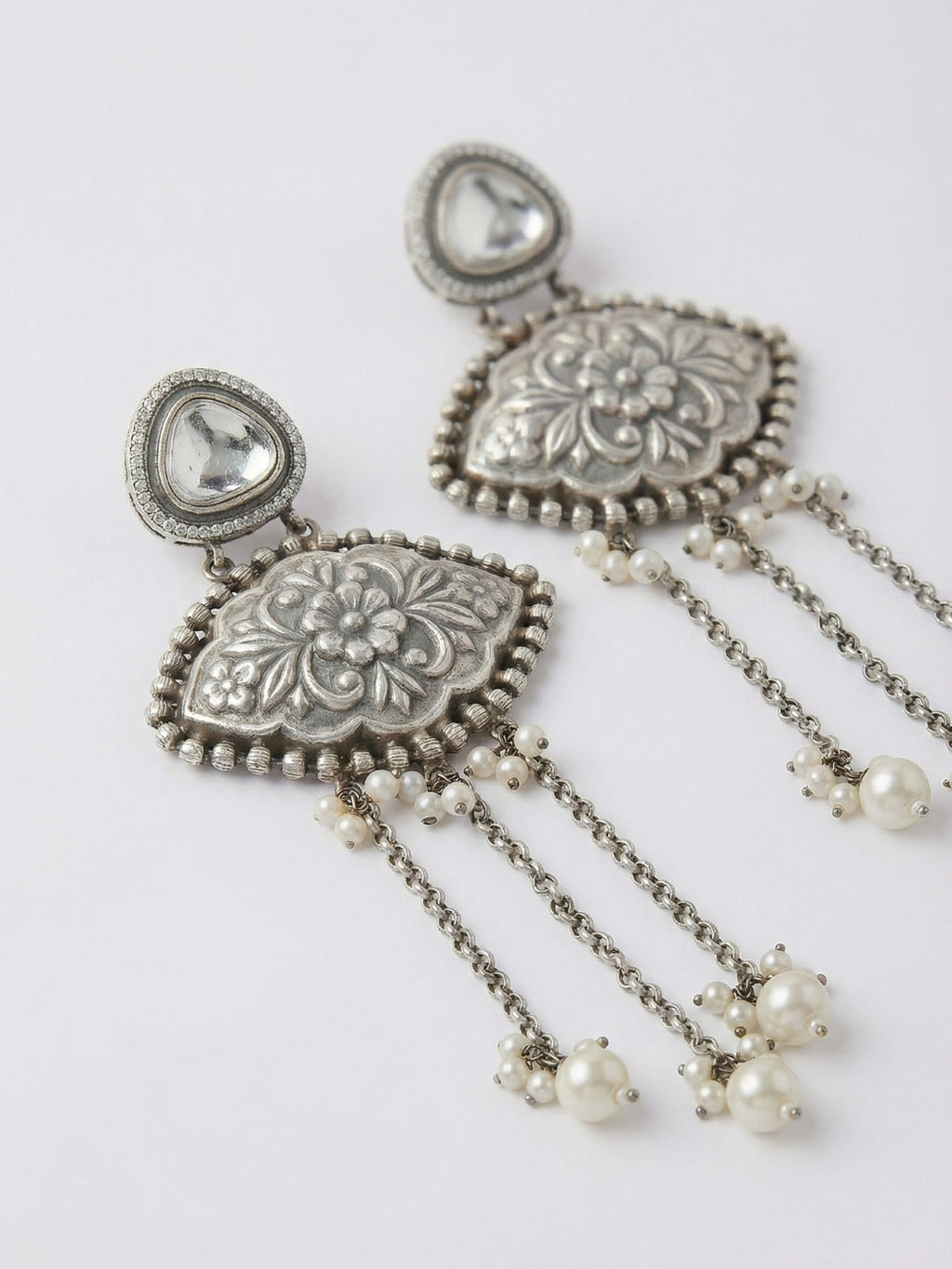 Pendientes Saaj