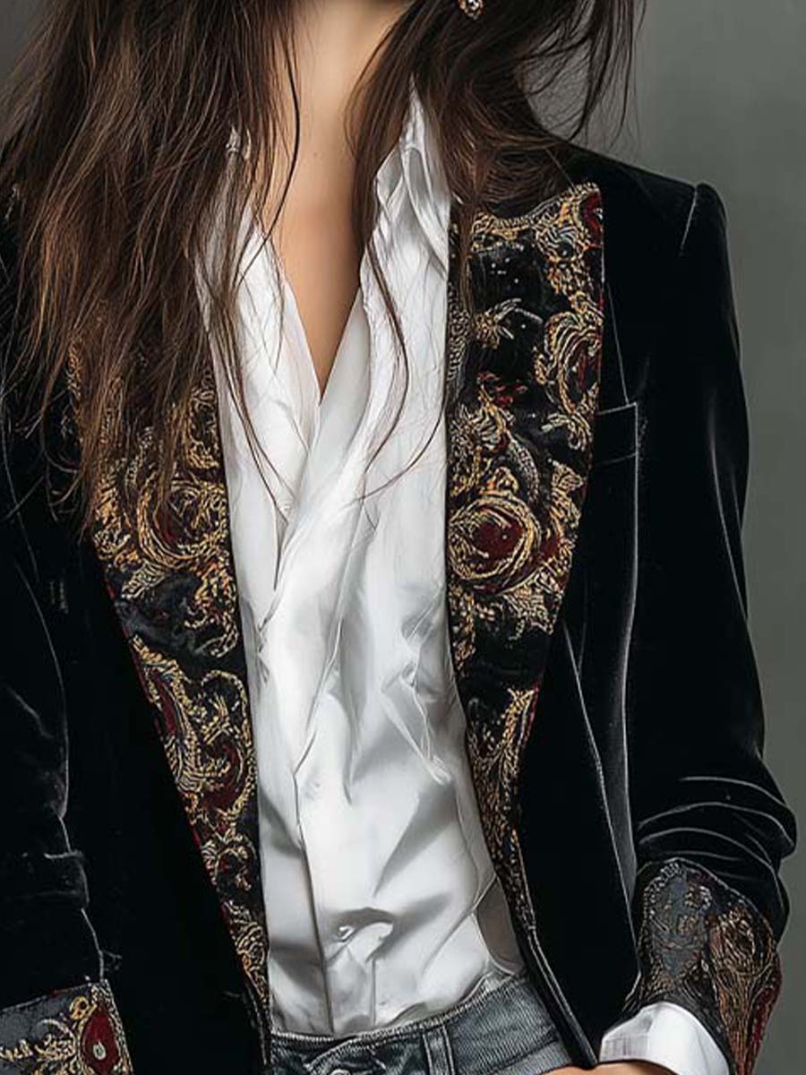 Bianca Blazer Negro Entallado con Estampado Barroco