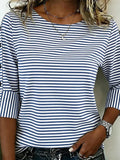 Blusa de rayas con cuello redondo