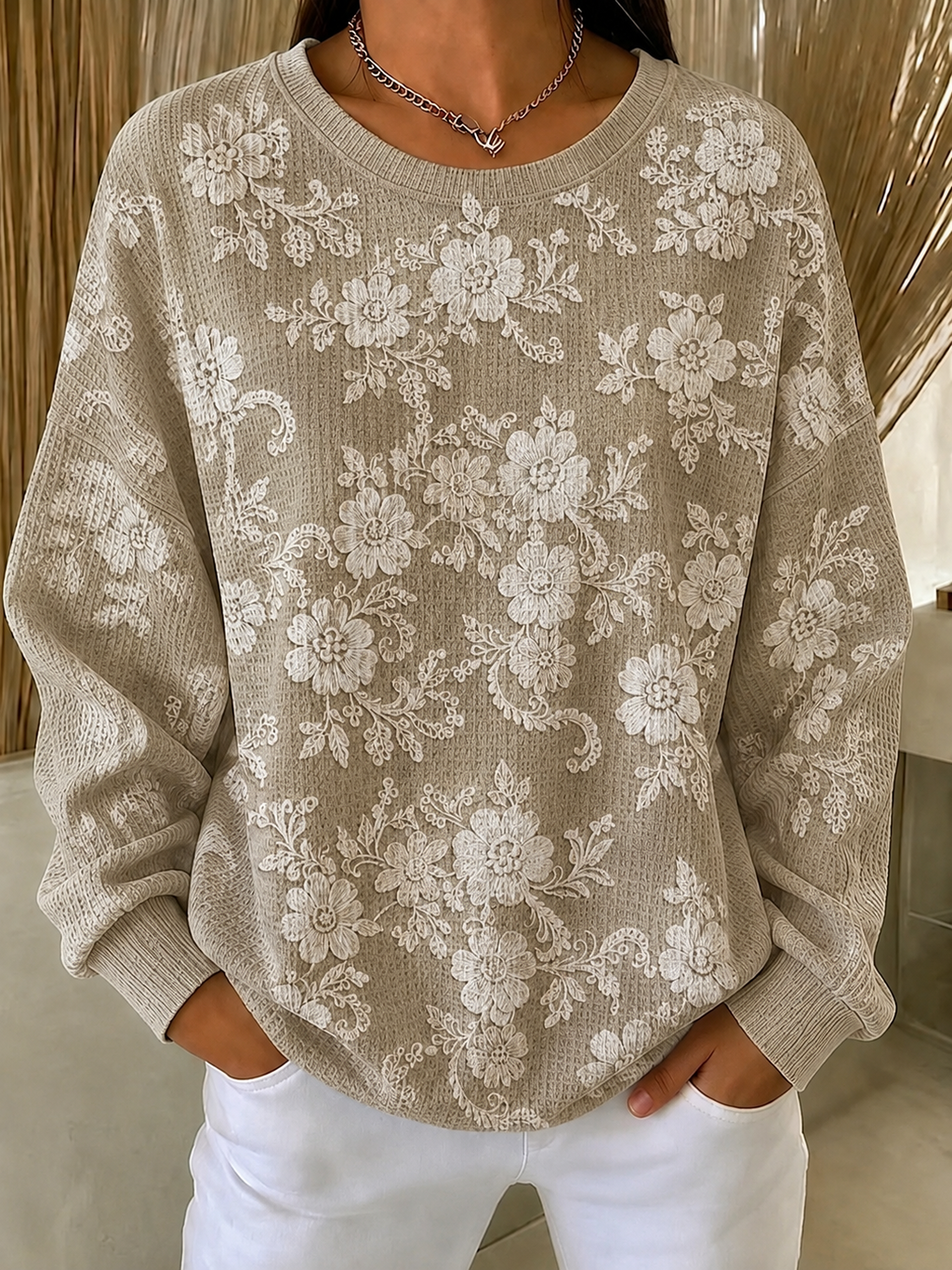 Sudadera de flores de encaje caqui con cuello redondo y manga larga