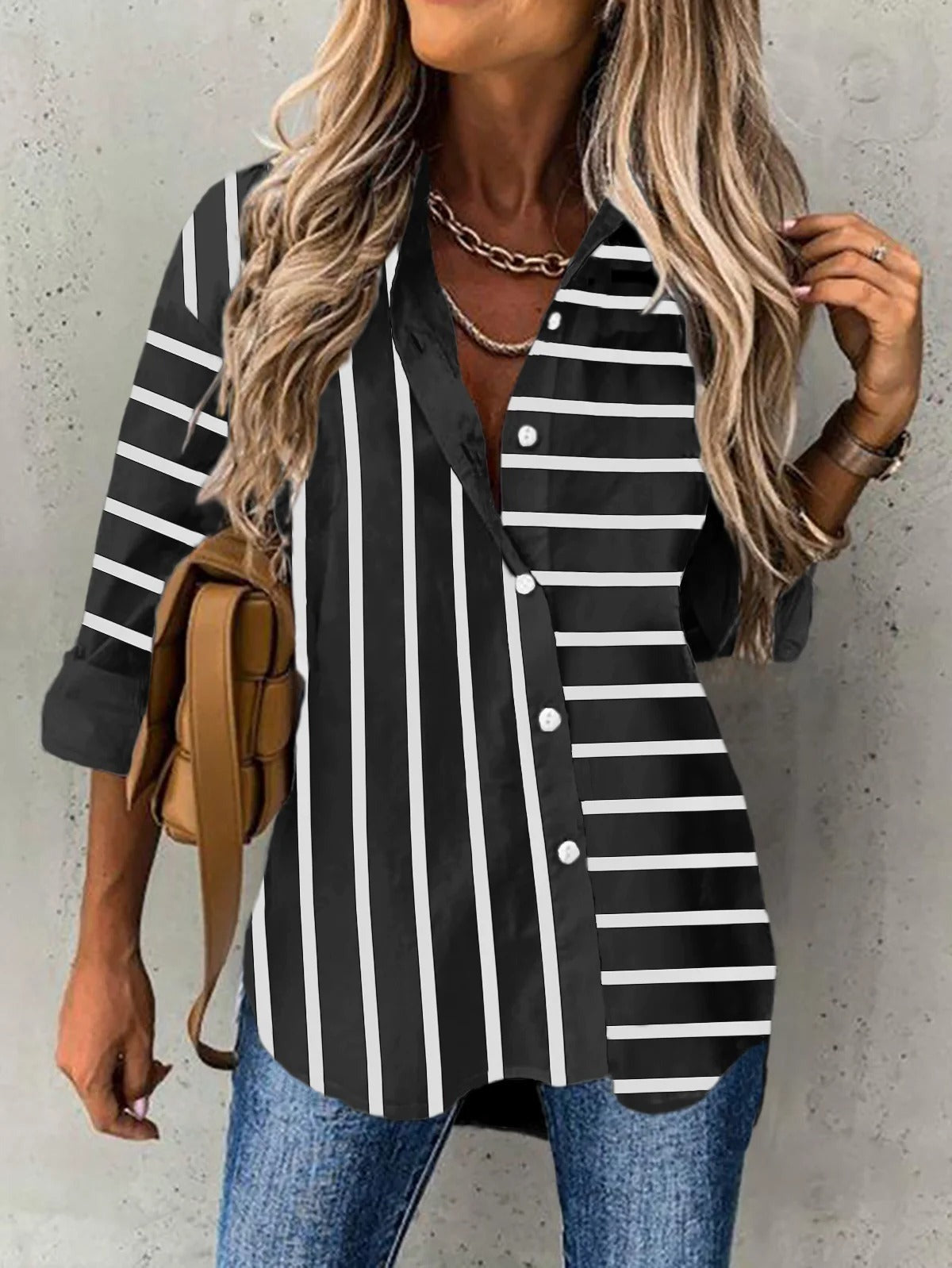 Blusa holgada de rayas con cuello camisero y manga larga — foto 2