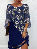 Vestido casual corto de flores con cuello redondo, sin mangas