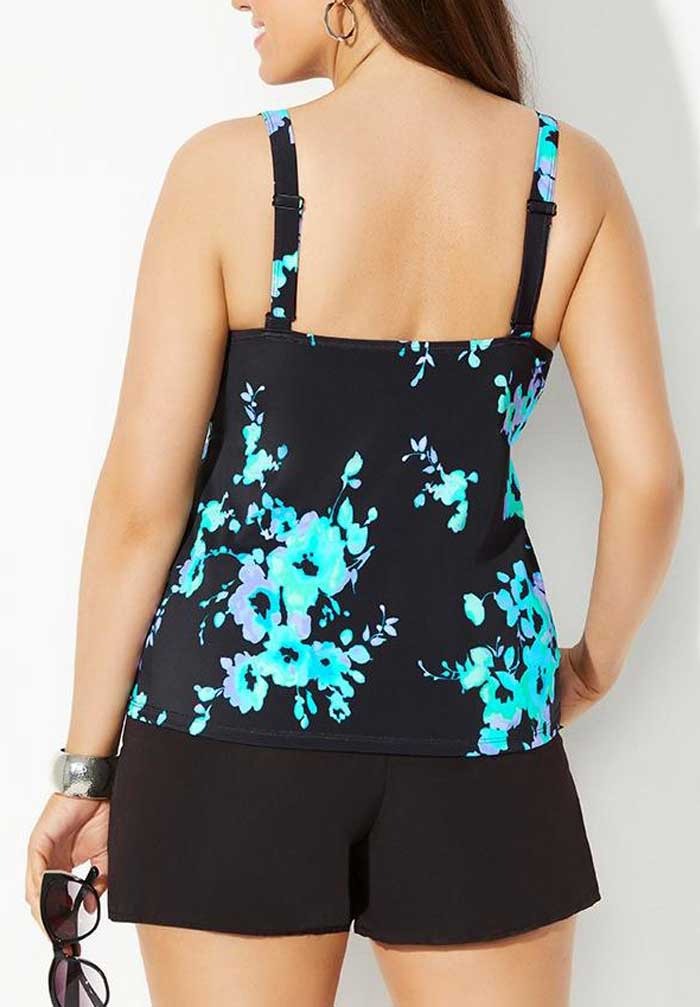 Conjunto cargo de flores con escote redondo amplio