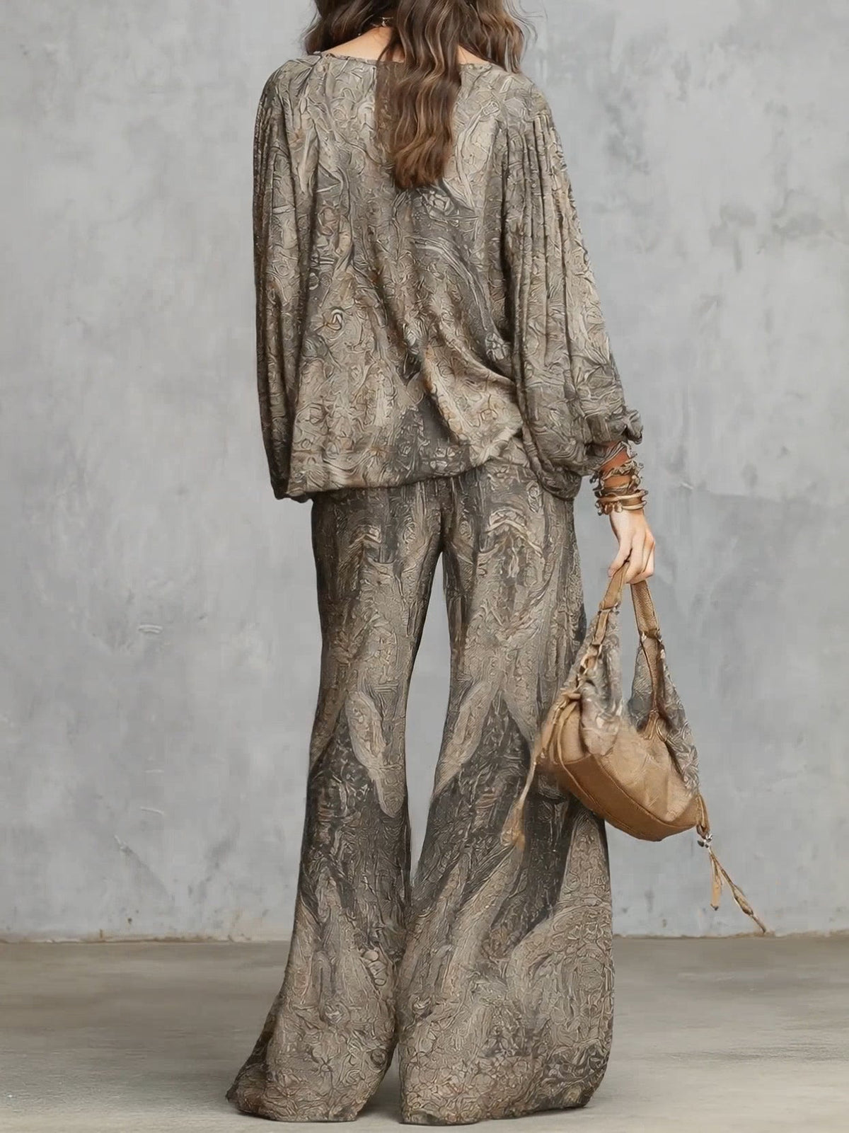 Mireya Traje de Top de Mangas Farol Estampado de Cachemira Gris y Pantalón Ancho