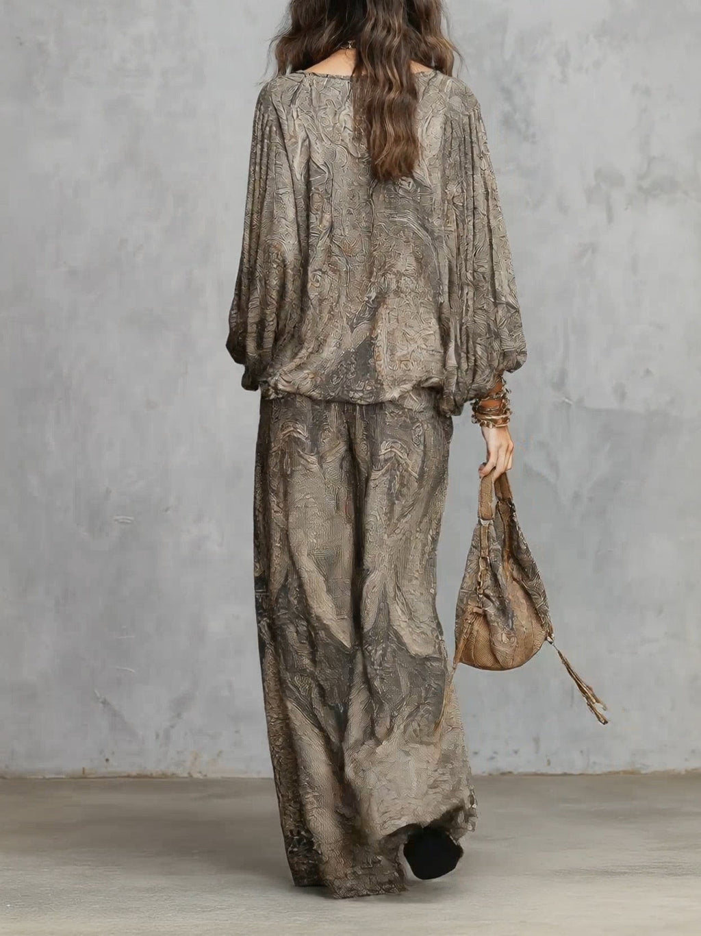 Mireya Traje de Top de Mangas Farol Estampado de Cachemira Gris y Pantalón Ancho