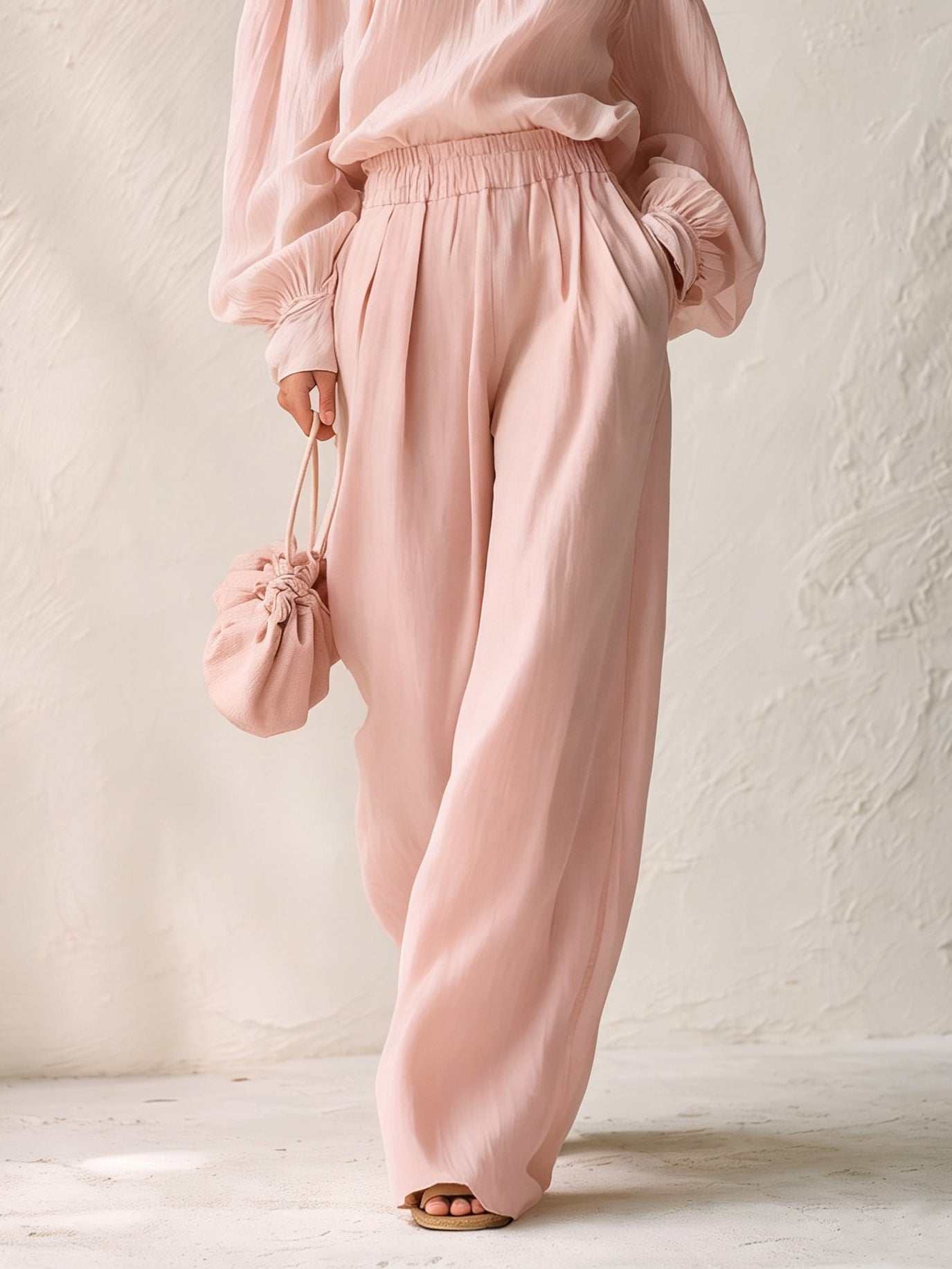 Tamara Conjunto de Top Rosa de Hombros Descubiertos y Mangas Abullonadas con Pantalón de Pierna Ancha de Talle Alto