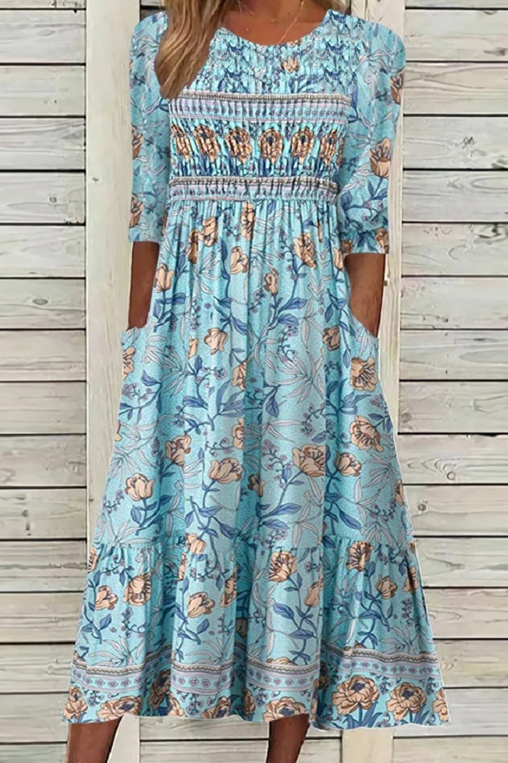 Vestido midi de estampado gráfico con cuello redondo y manga francesa — foto 2