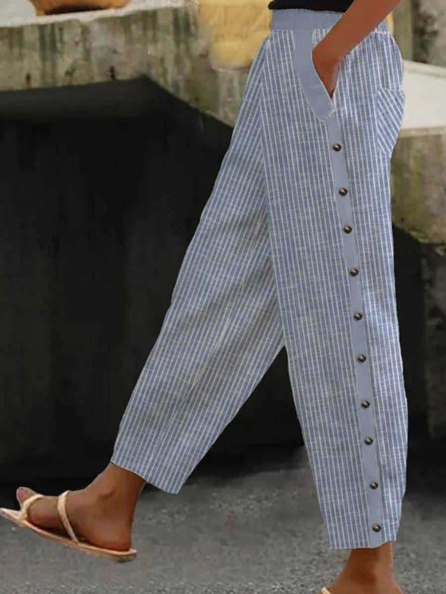 Pantalón casual holgado de rayas con bolsillos