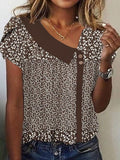 Blusa casual marrón con escote en pico y manga corta