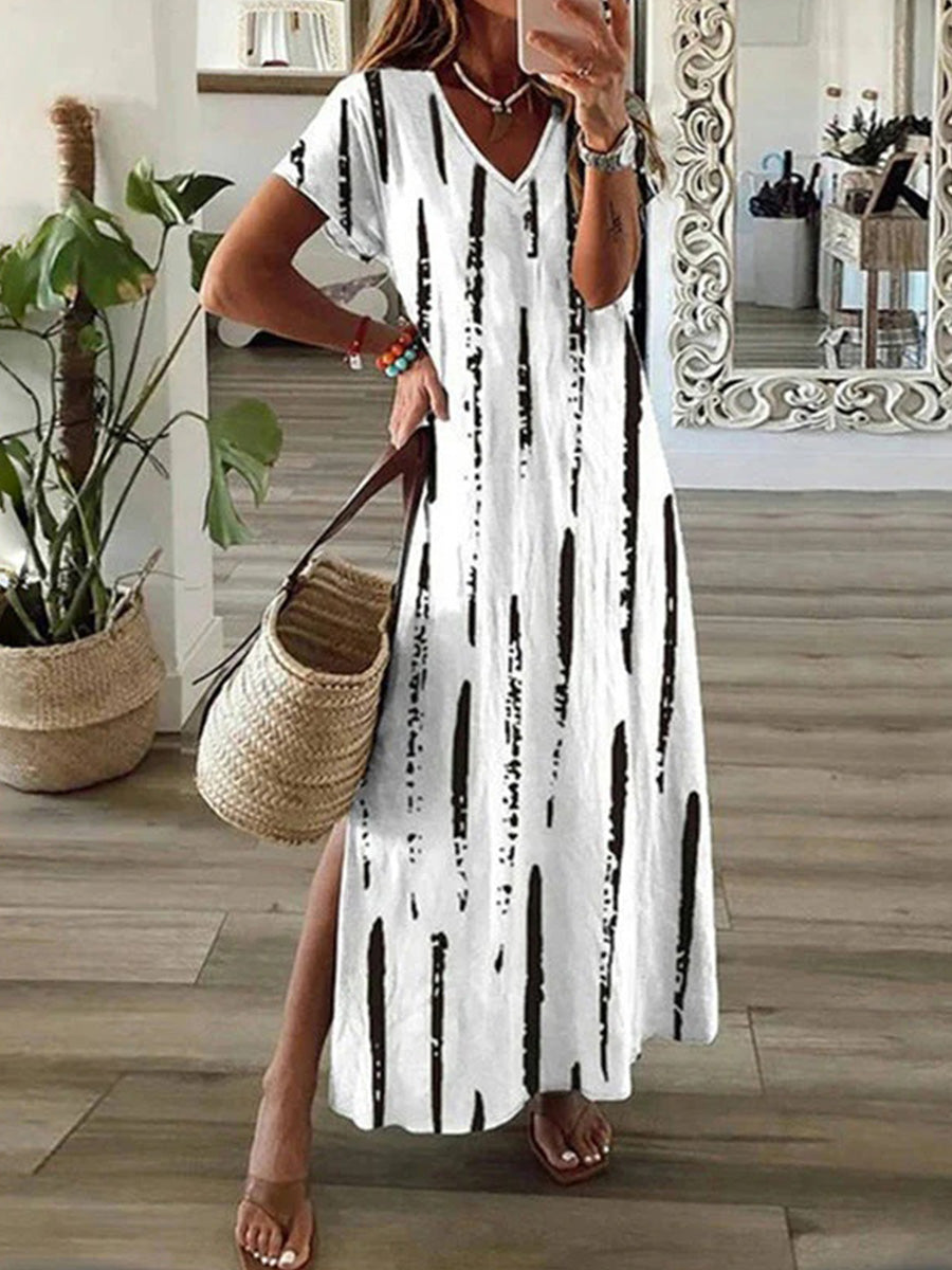 Vestido casual largo de rayas blanco con escote en pico y manga corta
