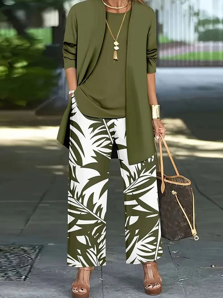 Conjunto verde con cuello redondo y manga larga