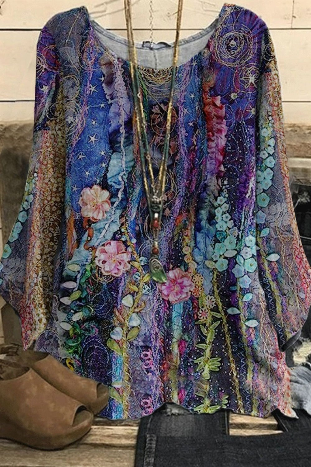 Blusa casual holgada de flores con cuello redondo y manga larga · Freya