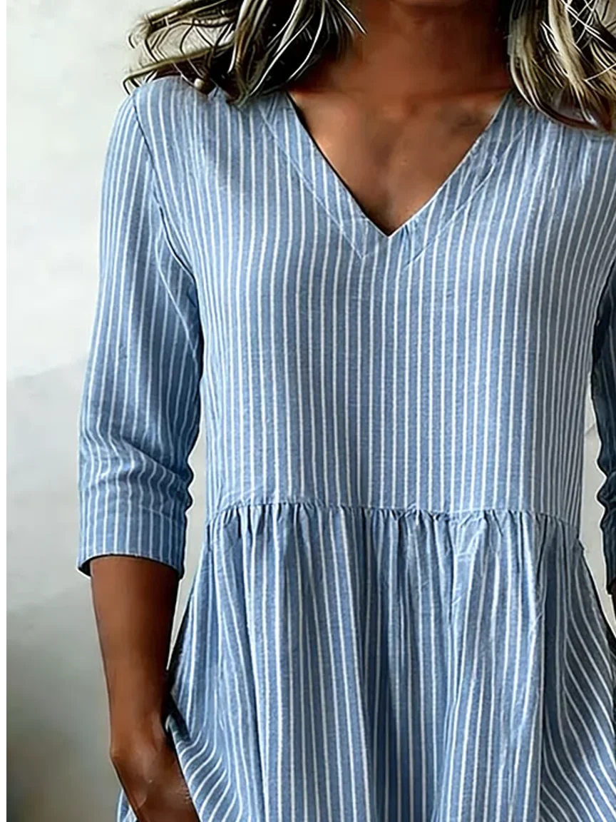 Camisa holgada de rayas con escote en pico y manga larga — foto 3