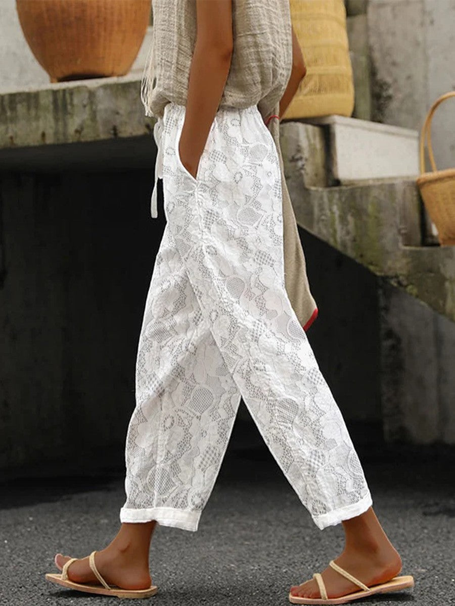 Pantalón casual de encaje blanco