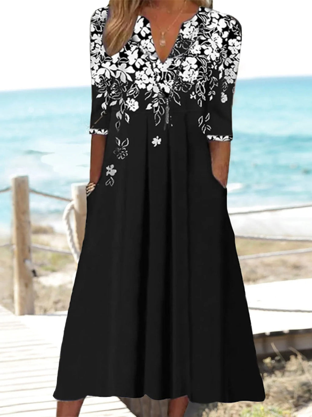 Vestido elegante holgado de flores