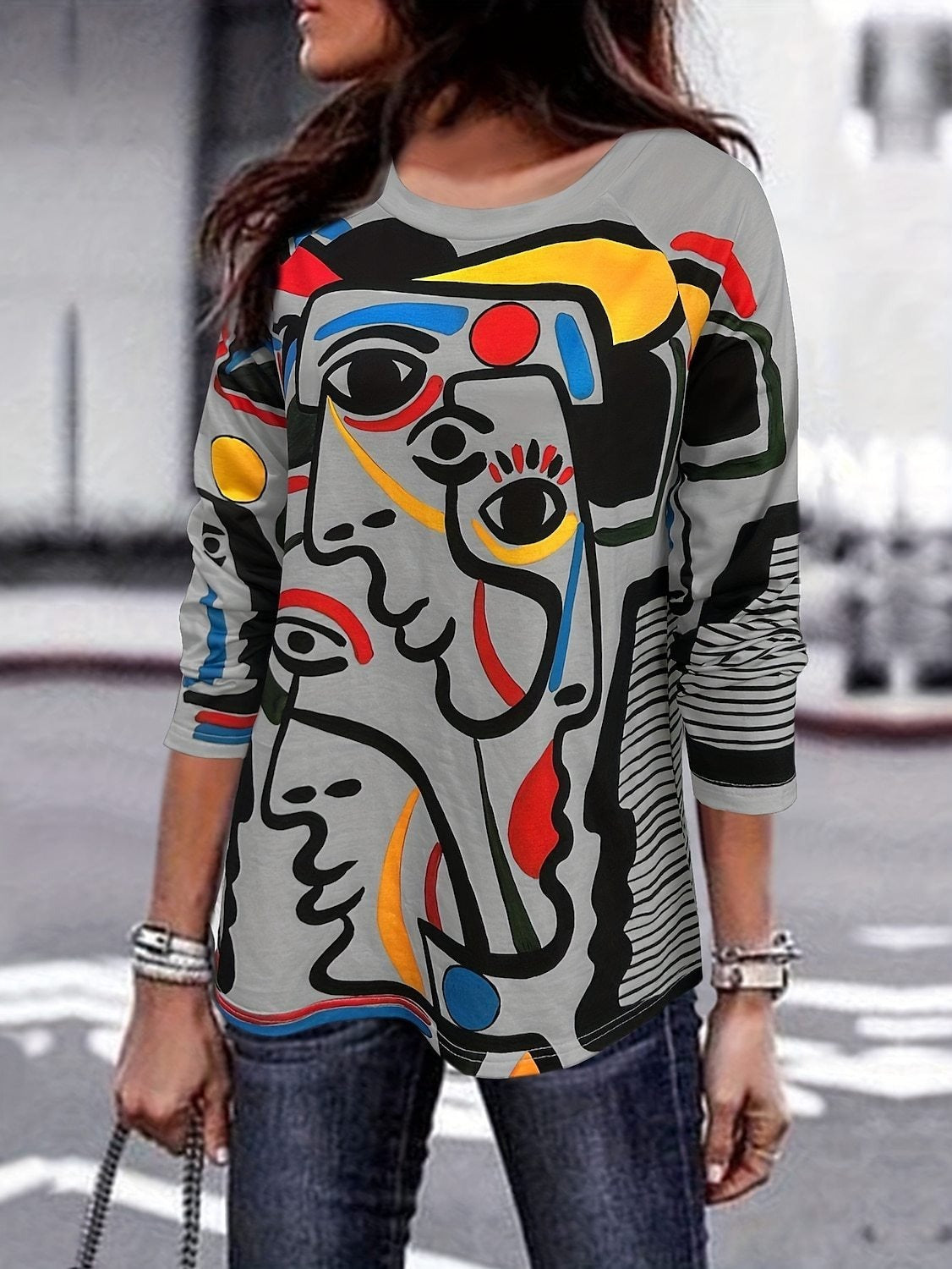 Blusa casual abstracta con cuello redondo y manga larga — foto 3