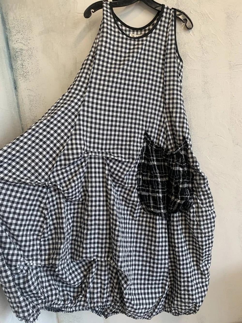 Vestido midi de cuadros con bolsillos — foto 3