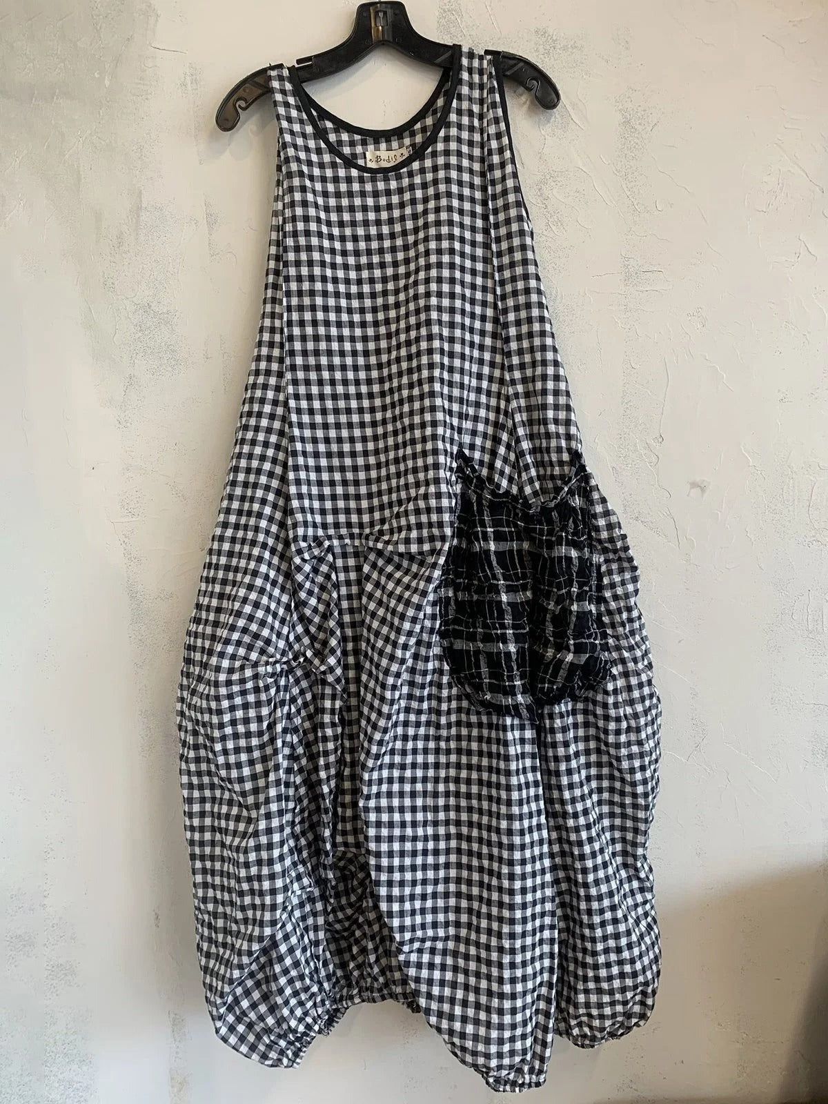 Vestido midi de cuadros con bolsillos