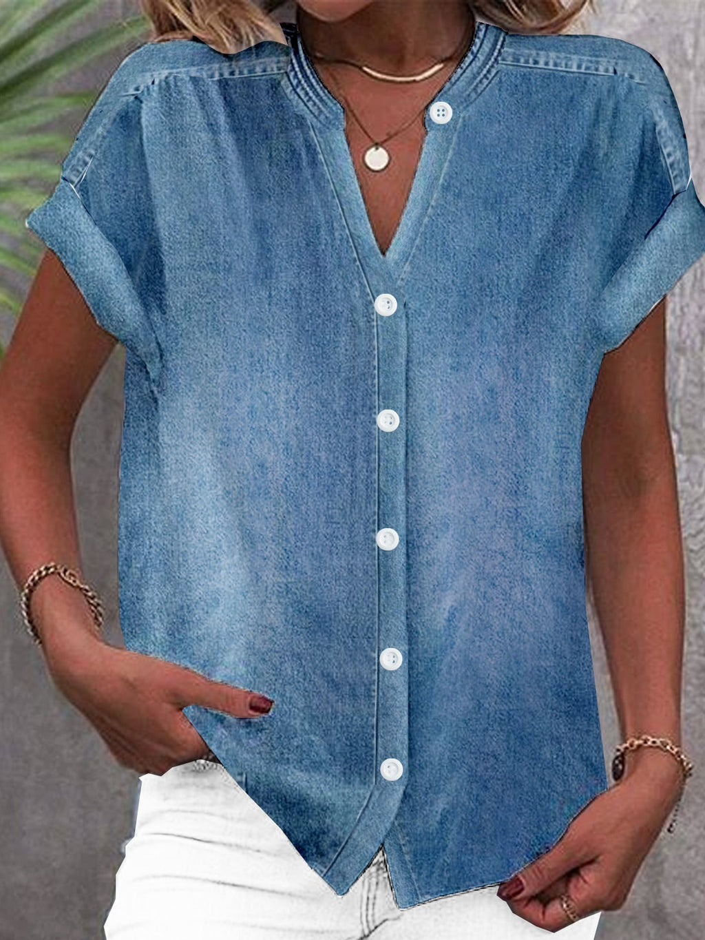 Camisa casual vaquera con cuello mao y manga corta — foto 2