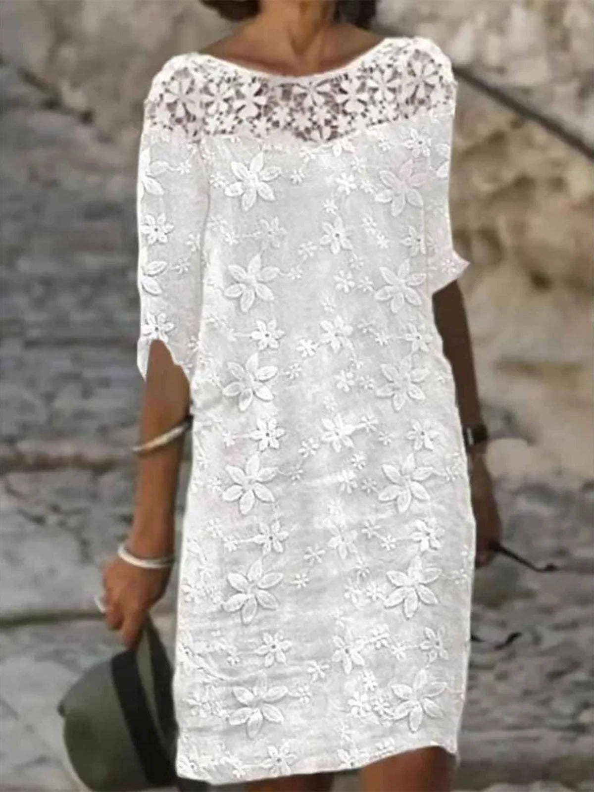Vestido casual liso de encaje con cuello redondo