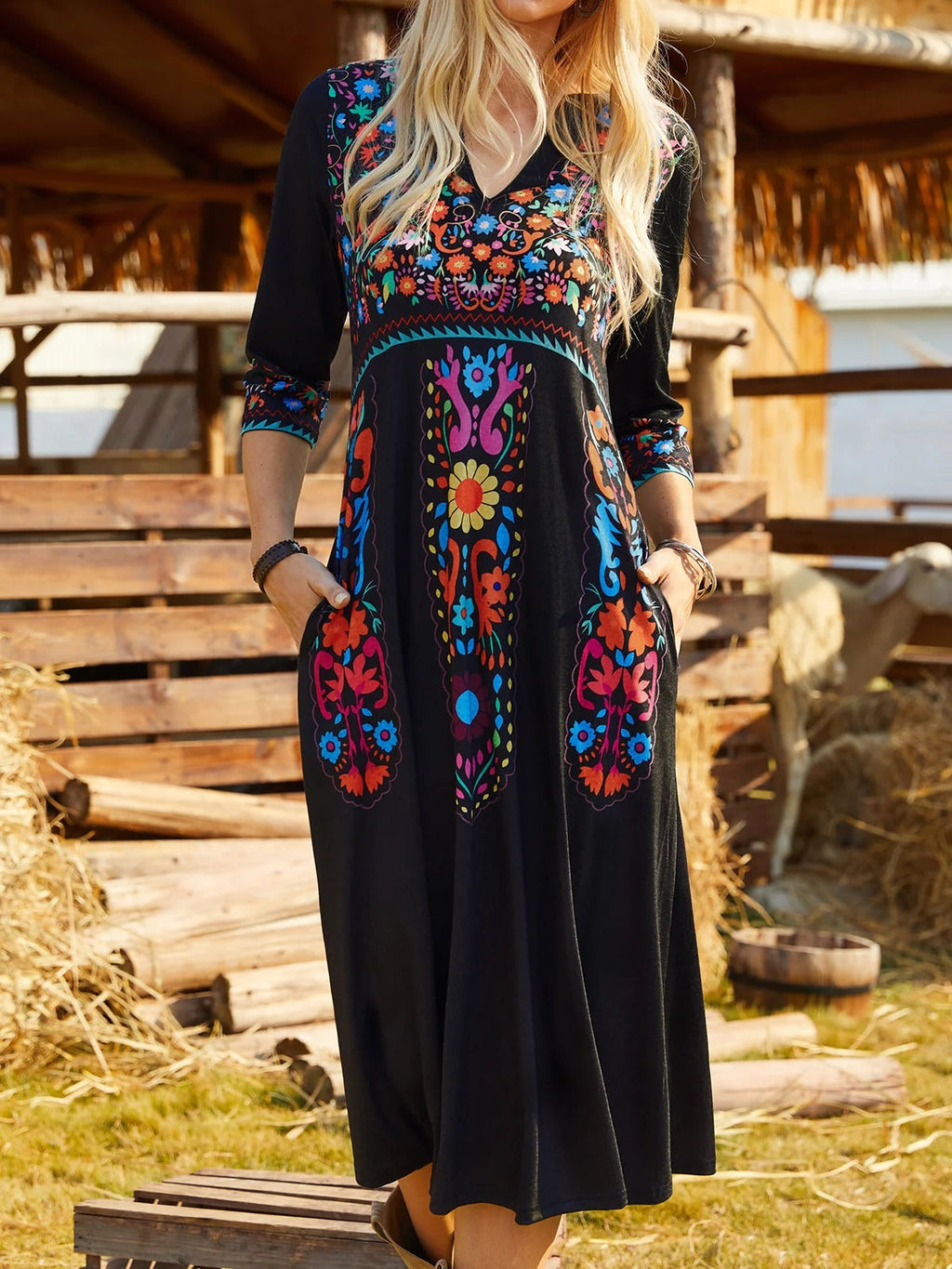 Vestido boho midi con escote en pico — foto 5