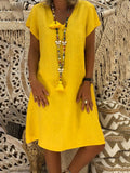 Vestido casual liso con escote en pico y manga corta