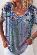Camisa abstracta con escote en pico y manga corta