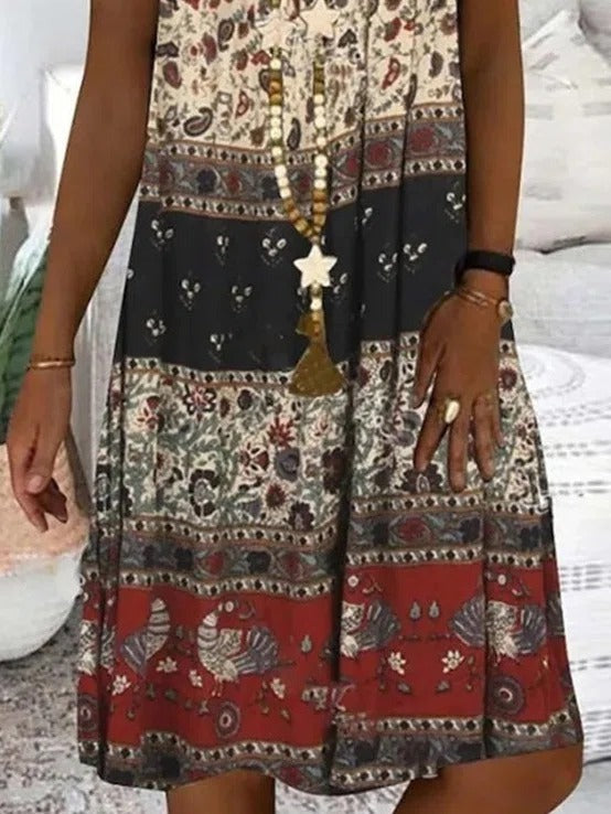 Vestido midi de patchwork con escote en pico, sin mangas — foto 2