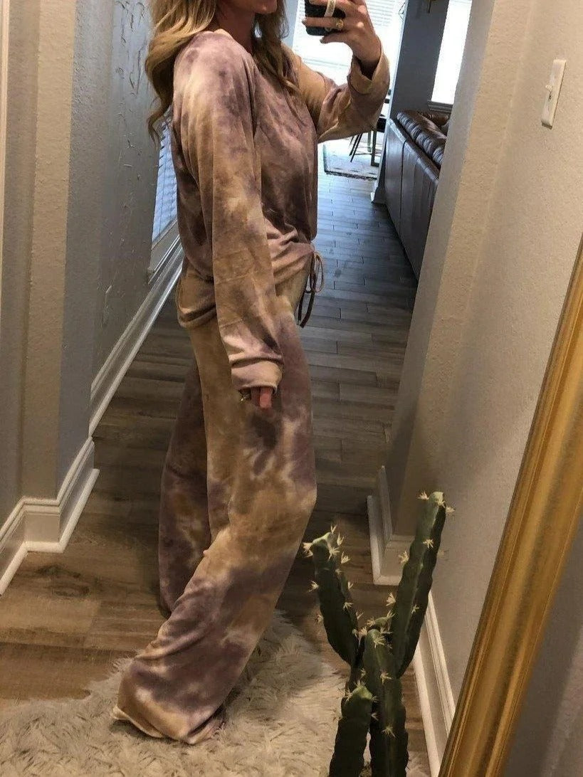 Conjunto de dos piezas tie dye con cuello redondo y manga larga