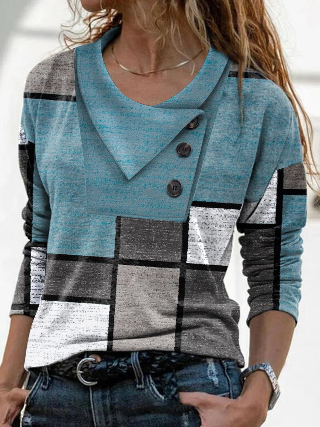 Sudadera bicolor con solapa, manga larga y botones