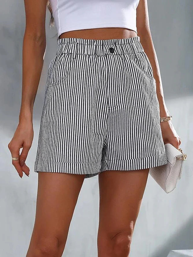 Shorts bermuda de rayas con bolsillos
