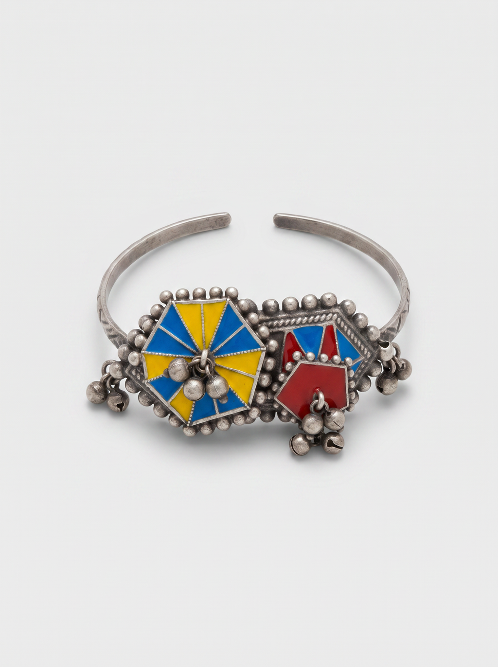Brazalete Raas