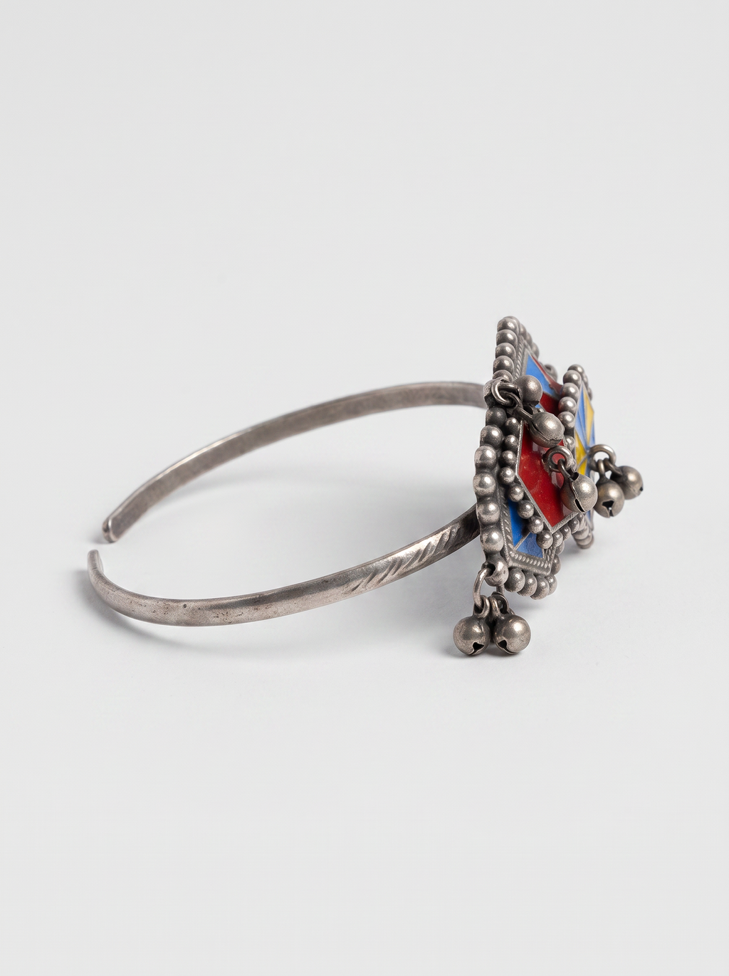 Brazalete Raas