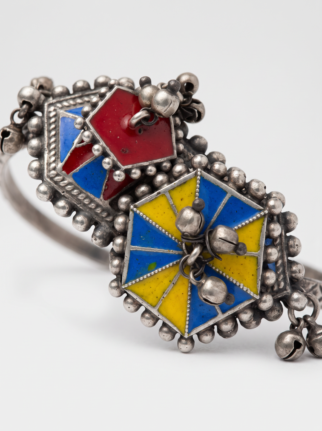 Brazalete Raas