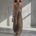 Alberta Mono Halter con Estampado Leopardo y Pantalón Ancho