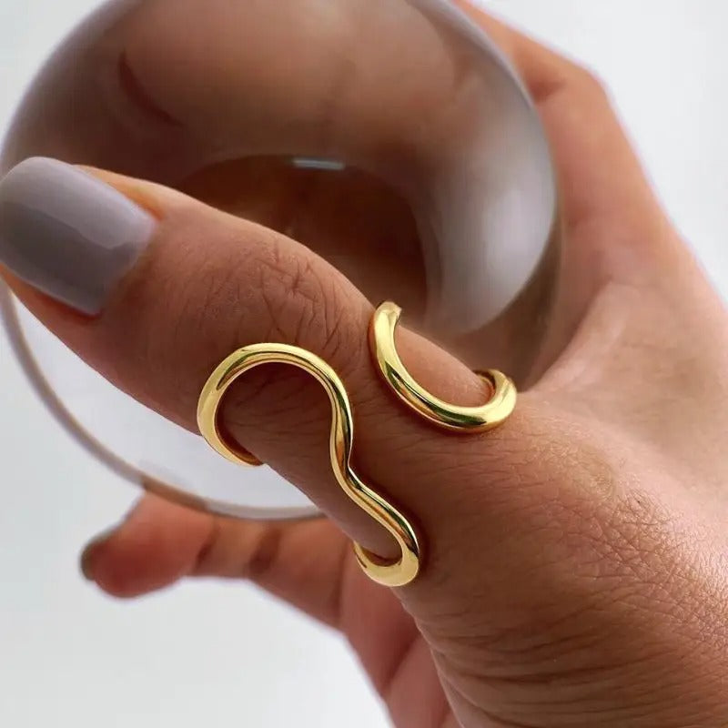 Annunziata Anillo Dorado de Acero Inoxidable con Baño PVD de Oro 18K