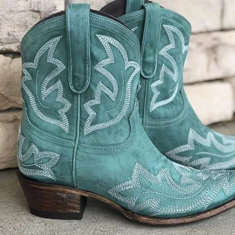 Celia Botines Cowboy Bordados