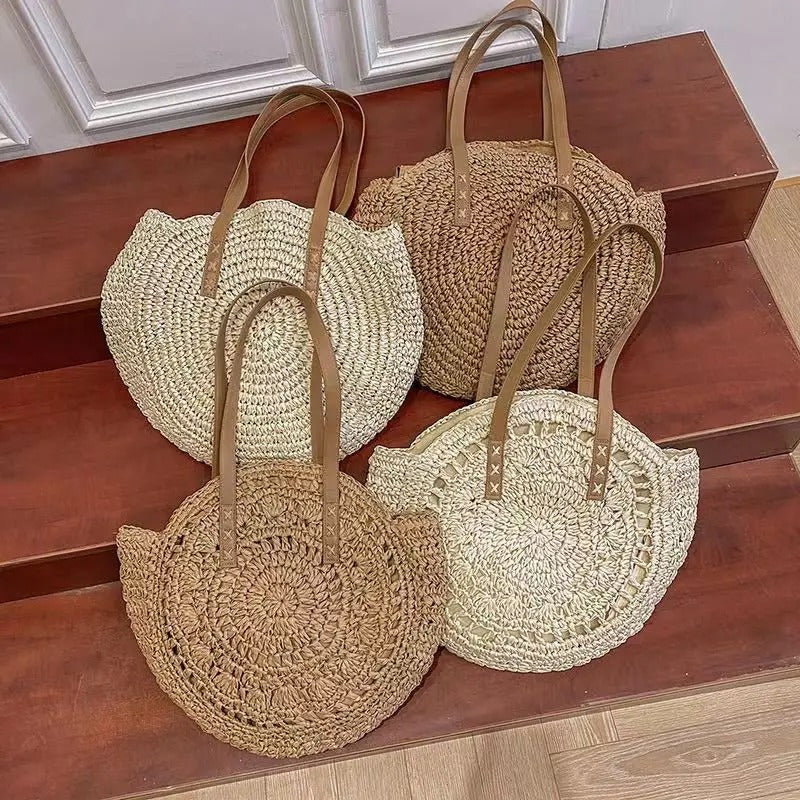 Ainhoa Bolso Redondo de Rafia Tejida Estilo Bohemio