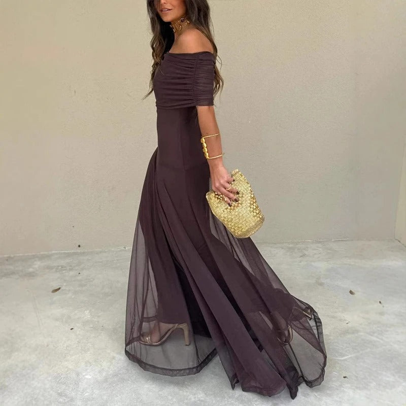 Estefanía Vestido Maxi de Hombros Descubiertos con Aberturas