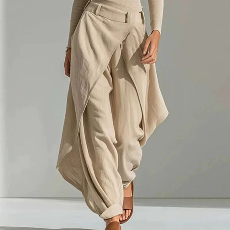 Clarissa Conjunto de Dos Piezas con Pantalón Fluido Asimétrico