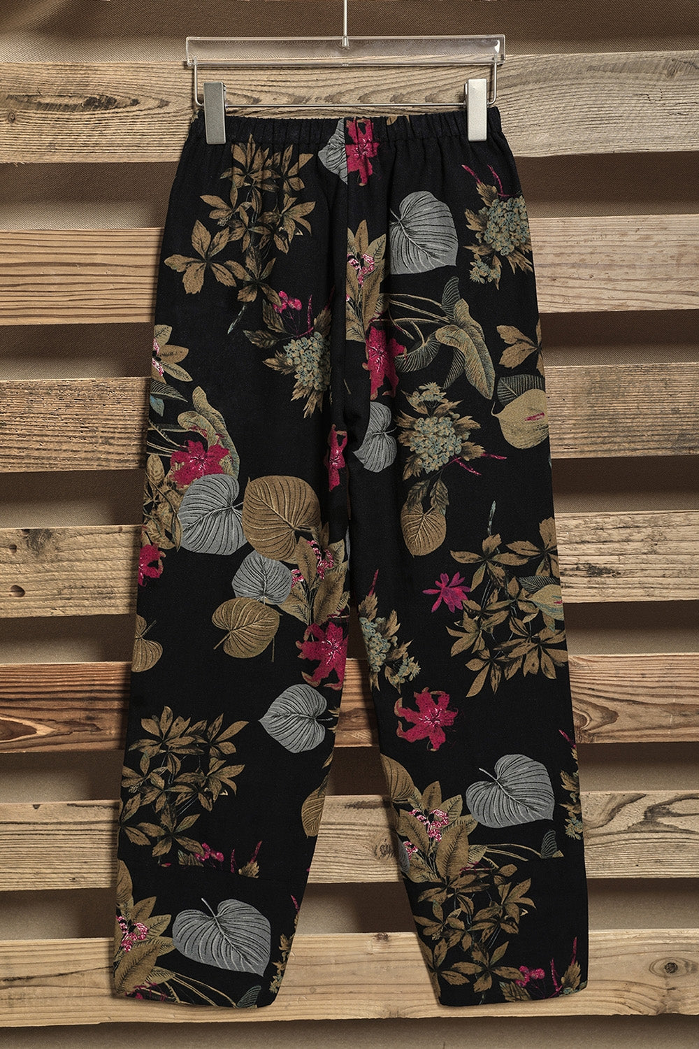 Pantalón casual de flores con bolsillos · Helena — foto 4