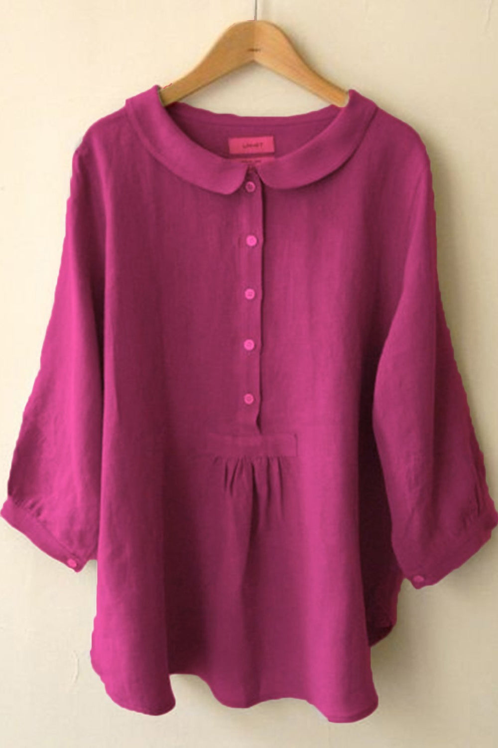 Blusa lisa con cuello camisero, manga larga y botones — foto 7