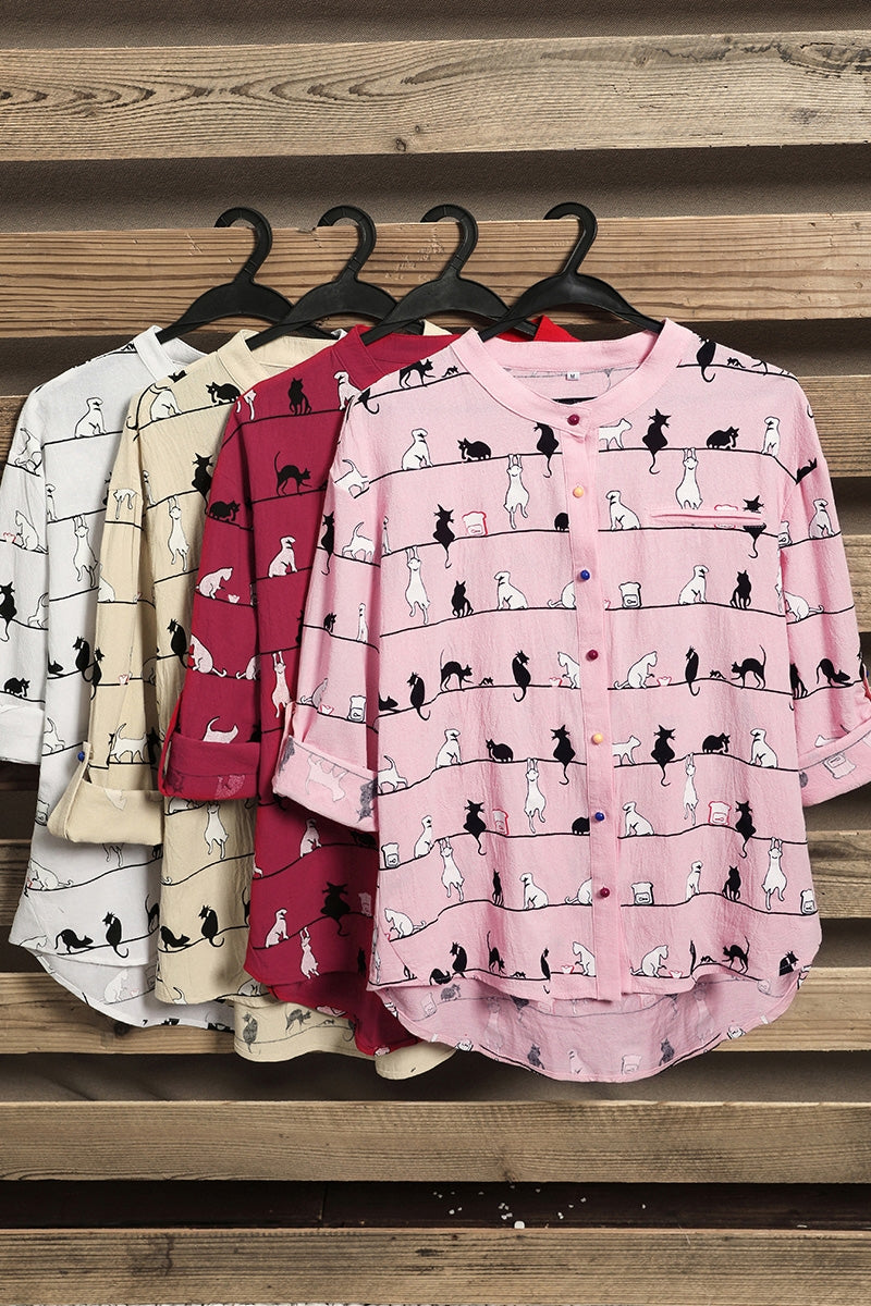 Camisa bonita de gatos con cuello alto y manga corta — foto 12