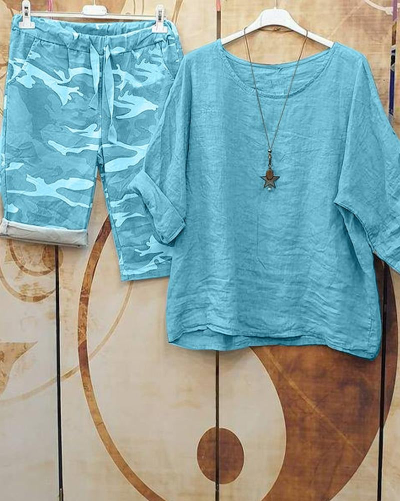Conjunto casual de dos piezas de camuflaje con manga francesa