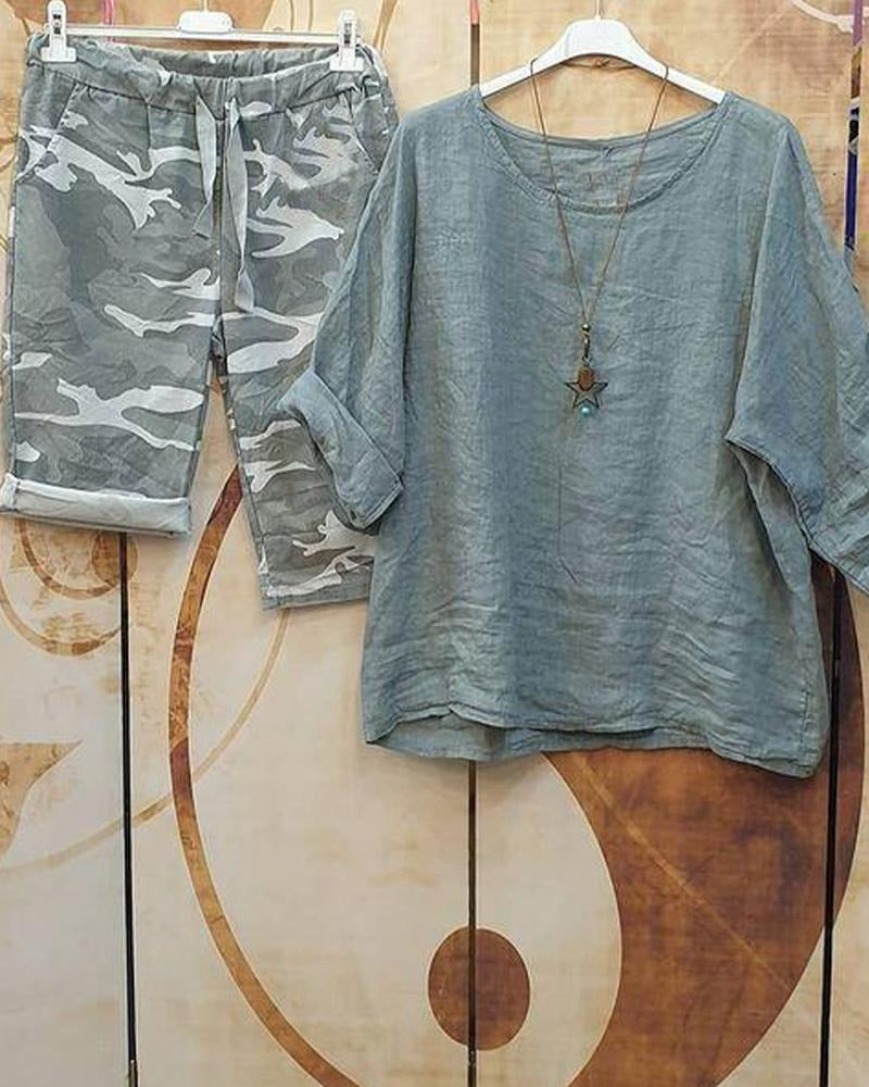 Conjunto casual de dos piezas de camuflaje con manga francesa